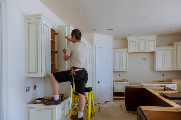 Licensed Cabinet Refacing service in Tampa, FL - I E Kitchen